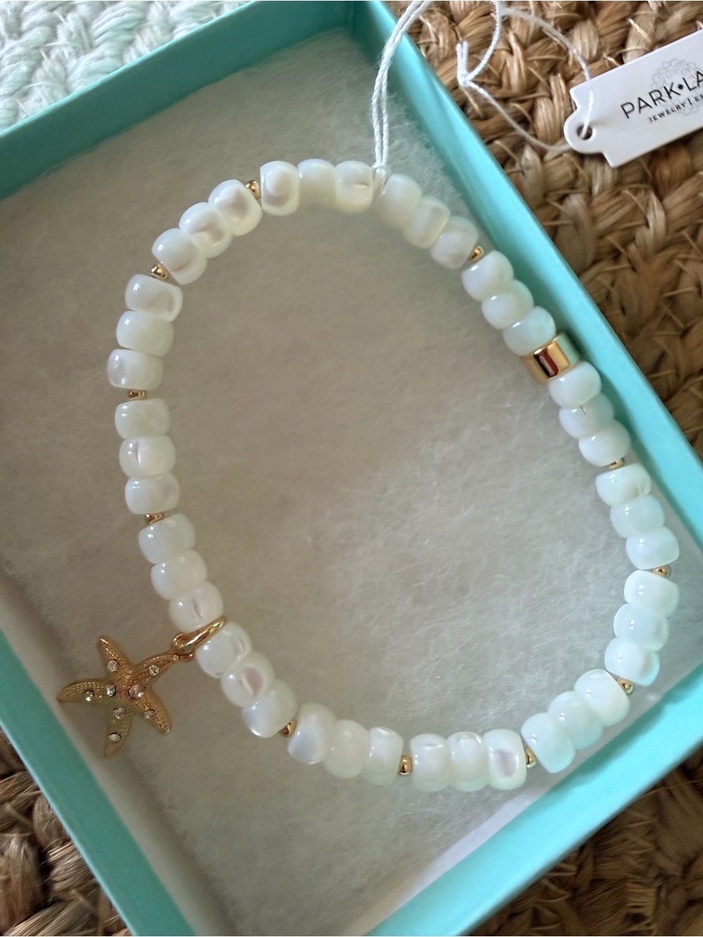 Park Lane Sandbar bracelet- White Beaded Starfish Charm